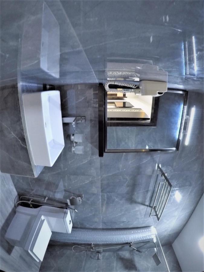 Infinity Dhiffushi Hotel Kültér fotó
