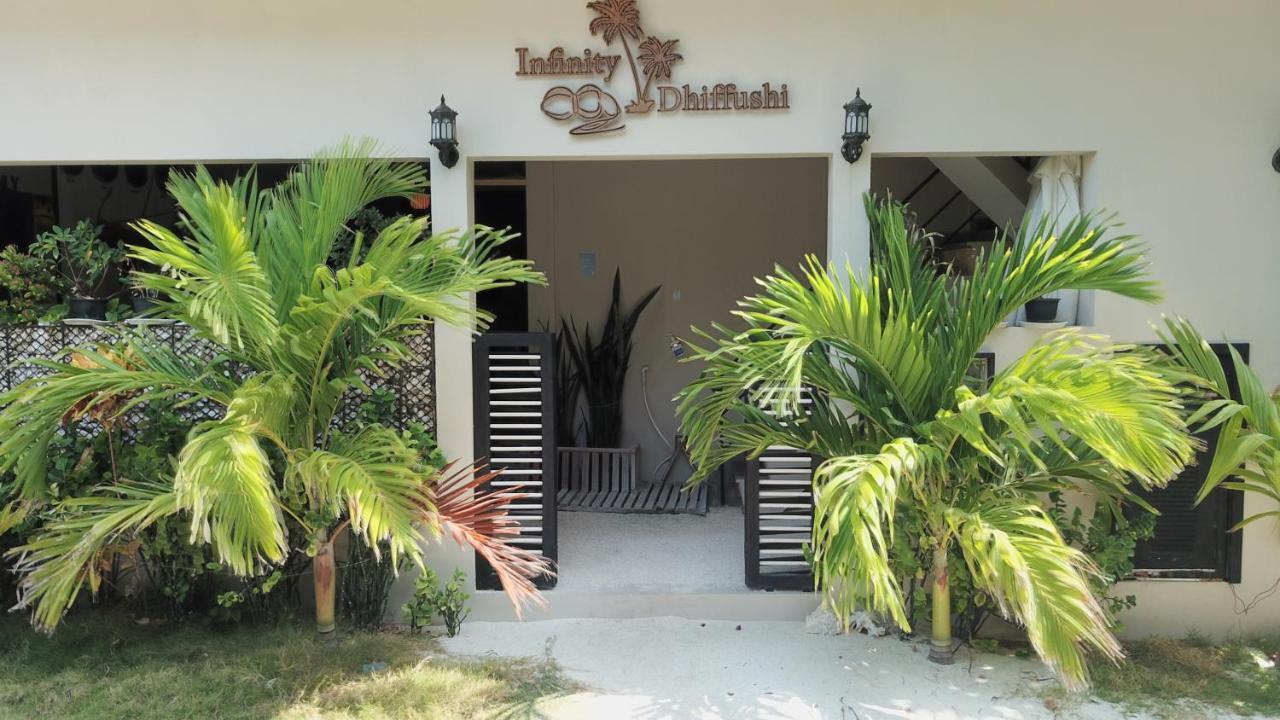 Infinity Dhiffushi Hotel Kültér fotó
