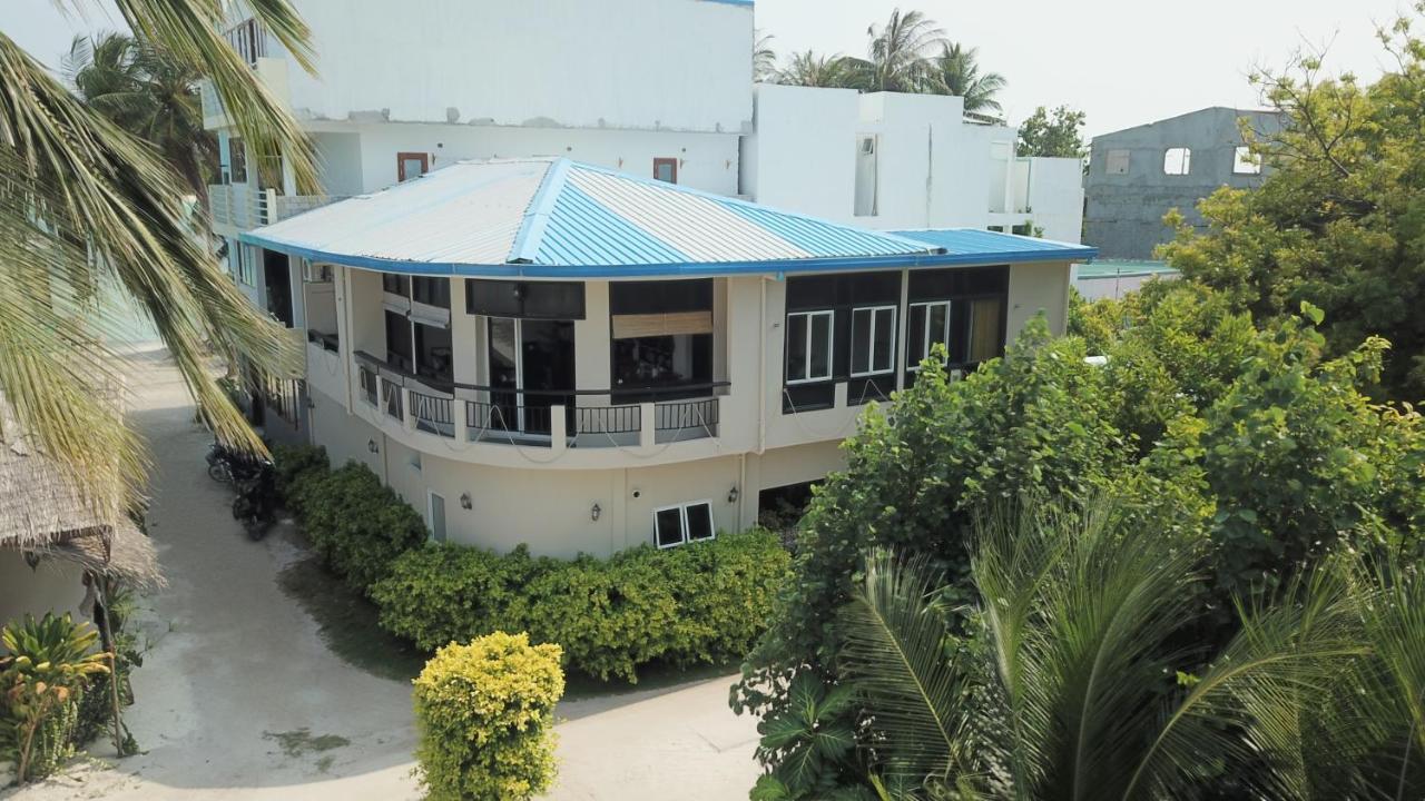 Infinity Dhiffushi Hotel Kültér fotó